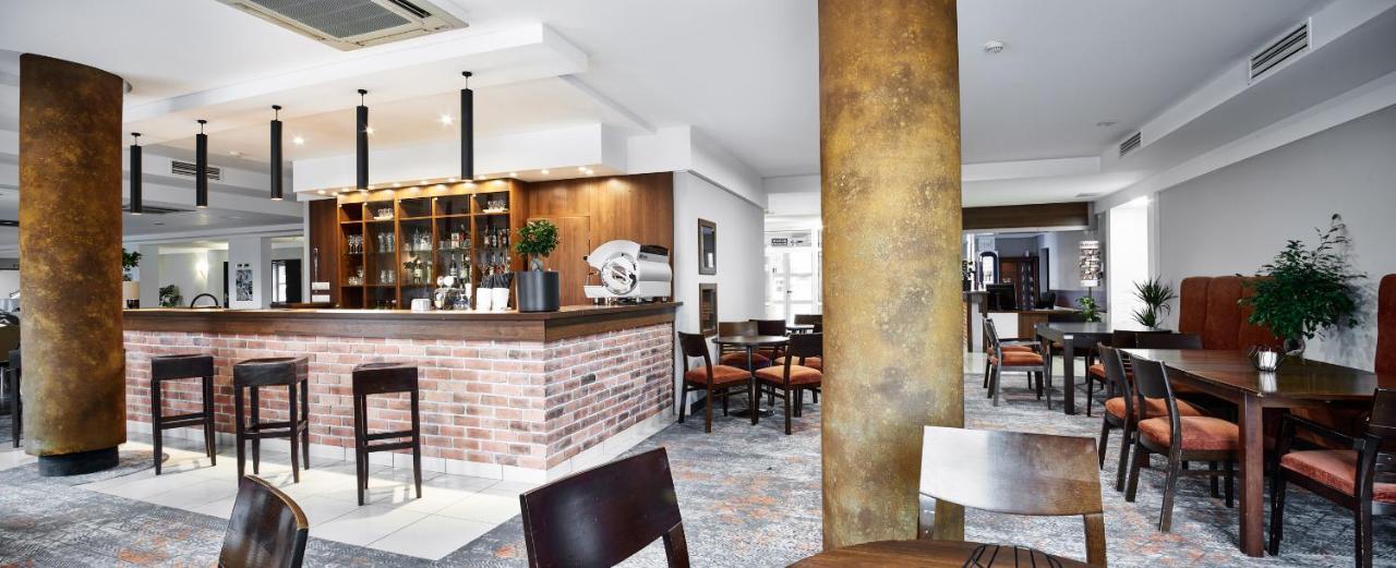 Hotel Anton By Dns Pruszków Eksteriør billede
